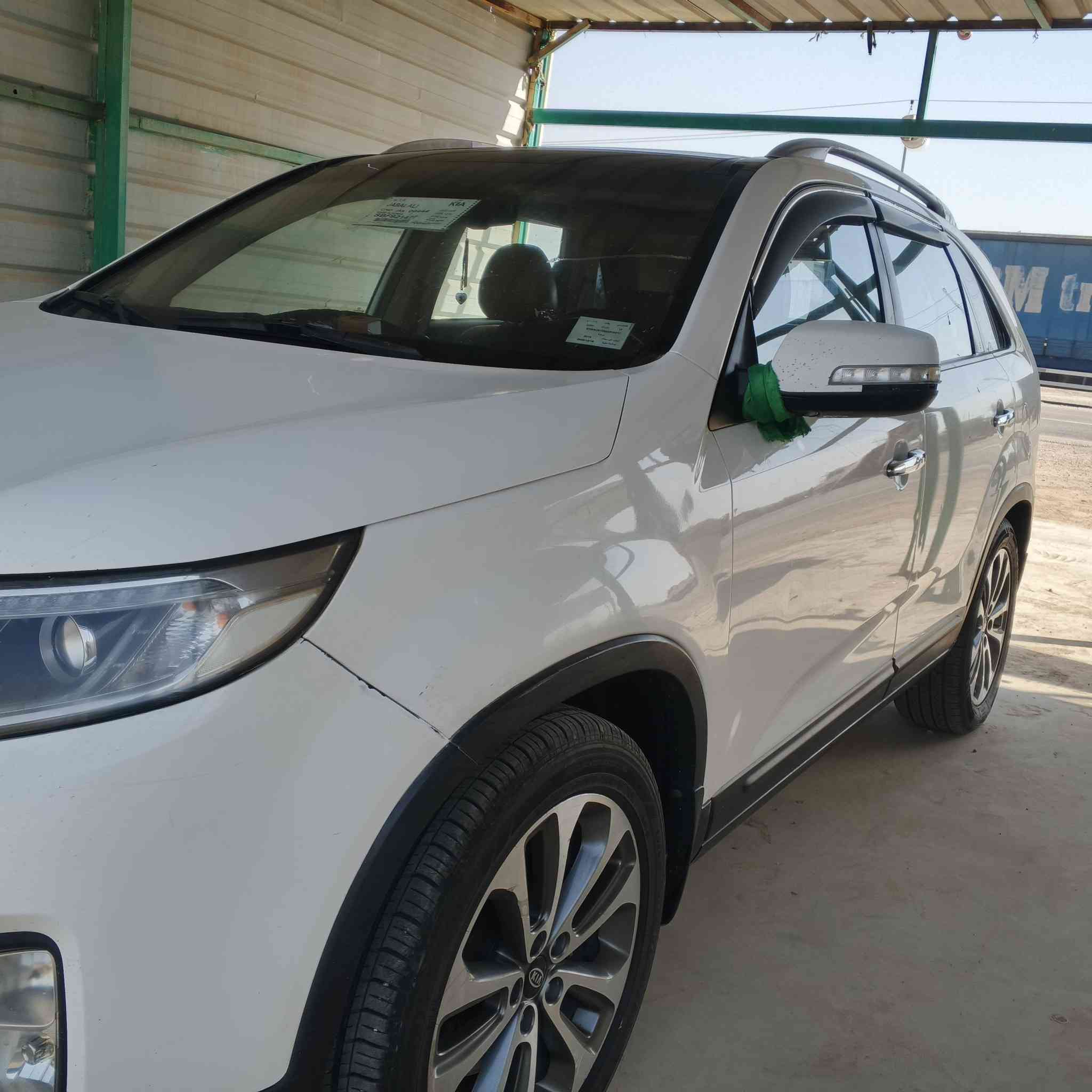 سورينتو 2014 خليجي 
فول مواصفات 
ستة سلندر 
بصمة
شاشه 
رقم إنكليزي بغداد باسمي 
فتحه سقف 
حساسات 
مري شفط 
تخم تاير
مكفولة كفالة عامه
المكان واسط النعمانية 
***********
