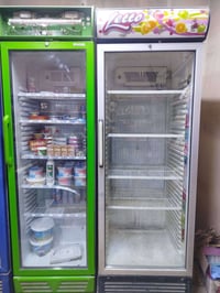 توجد عارضات  مستعمل نضيف جدا للبيع للاستفسار الاتصال على الرقم 0772675...
