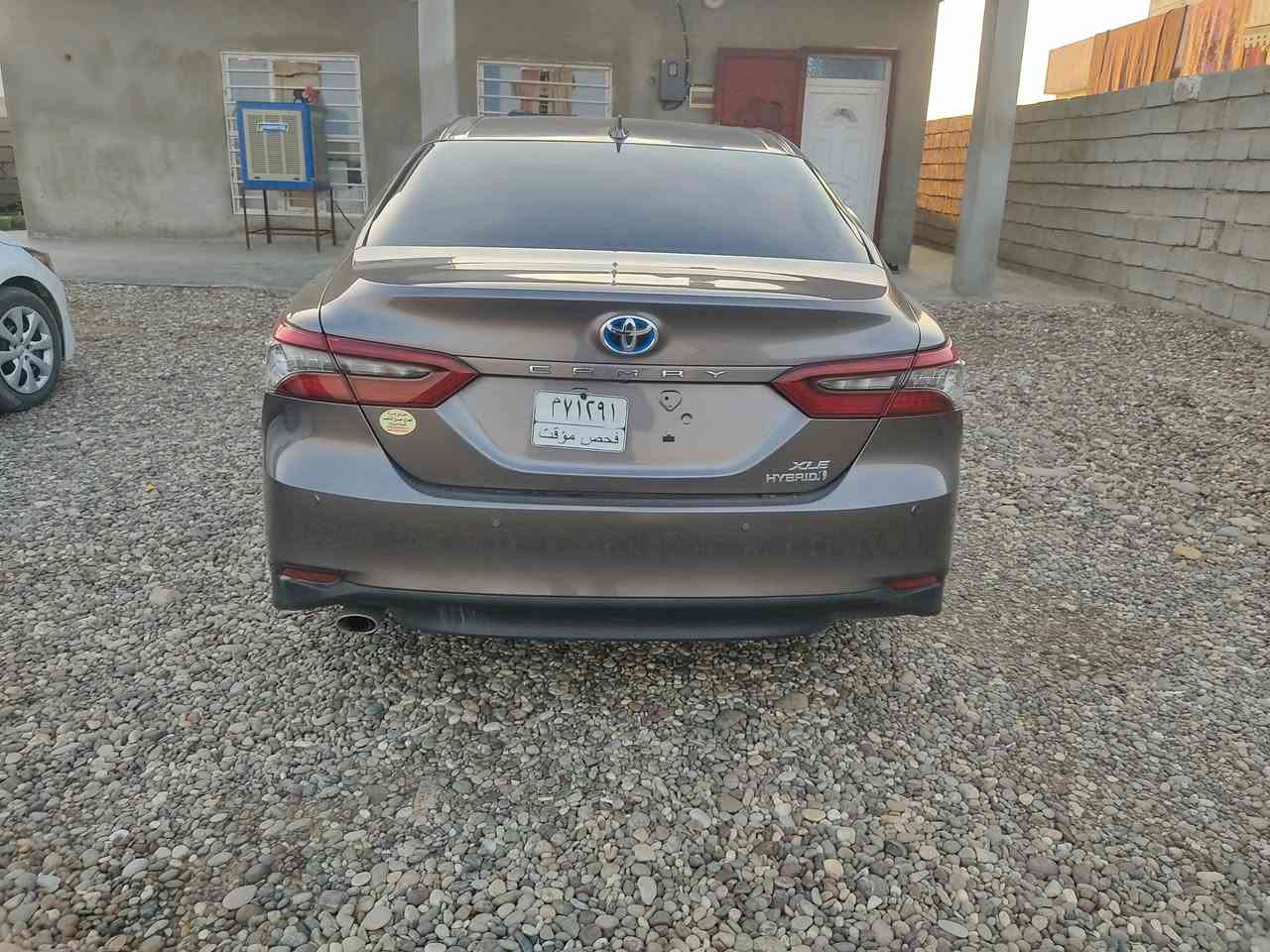 السلام عليكم
للبيع 
كامري موديل 2024 مواصفات XLE هايبرد منفيس تترقم في جميع المحافظات ما عدا الاقليم رقمها مجاني داخله قبل القرار 
دخول جديد ماشيه 71 الف 
ضررها خفيف بچم كبس وجنطه كبس قطعها بلادي كلها 
صور الشاصي مرفق بالمنشور 
السعر 195 وبيها مجال 
عنوان السياره ناحيه الزاب قريه اصبيح تحتاني 
للاستفسار الاتصال على الرقم التالي 
‏‪0783 281 0292‬‏
