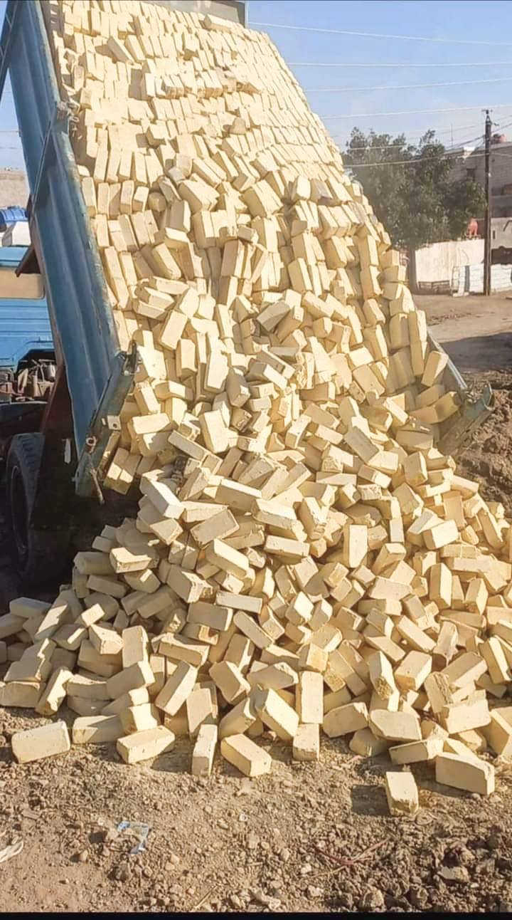 📢 لجميع المقاولين وأصحاب المشاريع الإنشائية
واصحاب السكلات و جميع الاهالي المتوجهين على بناء

 أفضل أنواع الطابوق الجمهوري والعادي بجودة عالية وأسعار منافسة!💸🔥
✅ طابوق قوة ولون وعدد مضبوط مع زيادة 
✅ طابوق متين ومقاوم بأعلى المعايير 
✅ أسعار خاصة للمشاريع الكبيرة والمقاولين
✅ خدمة توصيل سريعة داخل بغداد والمناطق القريبة 
وكذلك باقي المحافظات توصيل خلال ٢٤ ساعة فقط
📞 للتواصل والاستفسار: واتساب ومسنجر واتصال
*********** 
🚛 اطلب حتى نوفر ألك أفضل طابوق لبناء مشروعك.
