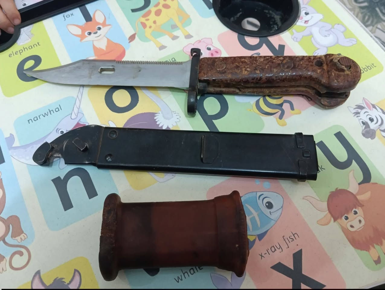 حربه روسي نظيفه جدا مكاني بغداد الغزاليه بداية شارع الظغط سعر 25الف توصيل داخل بغداد  فقط ***********
