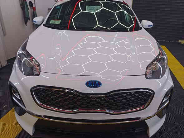 السلام عليكم 
للبيع كيا سبورتج 2021 خليجي بيسك 
المواصفات
شاشة انفكيشن
اريل انفكيشن
تبريد قطعتين 
حساس خلفي
مري شفط
اشاير بل مري
سايد بريك رجل
كروس سرعة 
كامرة خلفية
يدات نيكل
فول تحكم ستيرن
شاشة اعطال
مانع تزحلق
سويج شخاطة 
ماشية 67الف كم 
رقم بغداد ب اسمي 
بيها تعديل بل جاملغ الايمن والبنيد كذلك 
السعر 206 وبيها مجال
مكان السياره بغداد الشعب
للاتصال 
***********
