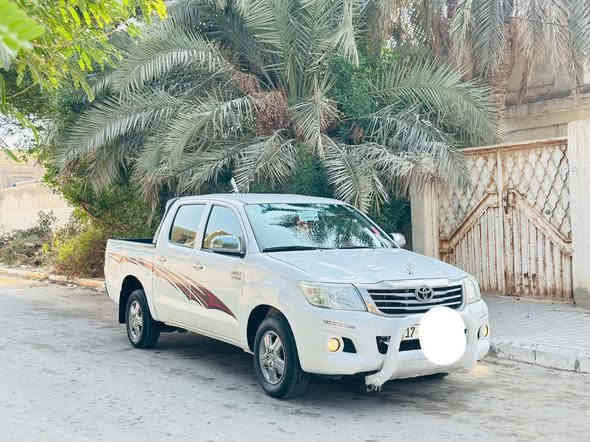 السلام عليكم تيوته 2014 اكويتي شاصي 19 رقم مثنئ دولي السياره كارتون مكينه كير حداديه تخم تاير تبريد كله شرط وضع شركه ماشه 190 بيه صبغ قليل بل الذيل مال البدي والباقي كفاله السعر 208 وبيه مجال للستفسار ***********
