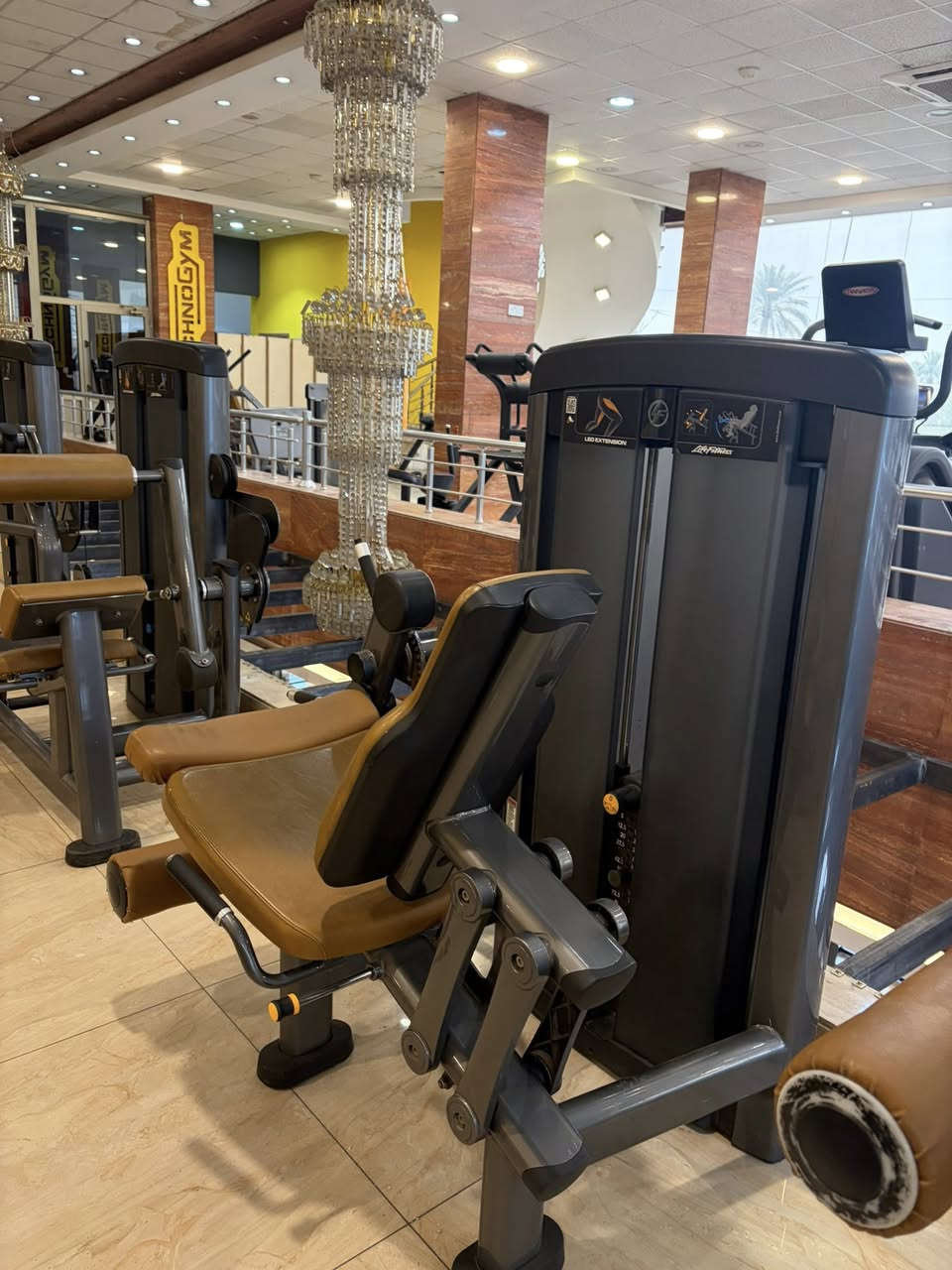 السلام عليكم سيت لايف فتنس اصلي نظيف جدا 15 قطعه
فقط سيت كامل لبيع 
للاستفسار ***********
او ‭0772 848 8310‬
