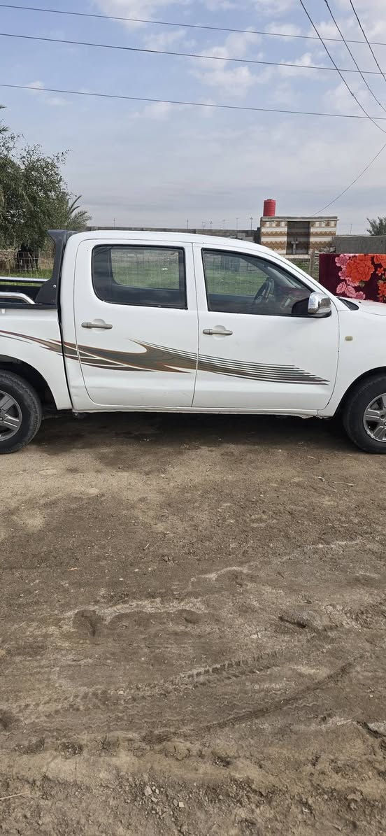 ياالله سلام عليكم 2010 للبيع خطه 11 جماليه فول مواصفات كويتي شاصي 19 سياره متجايه ابيع هل موجود شاصي مكفول سياره جاهزه من كلشي مكينه وكير مكفولات حداديه جاهزه كهربائيات كلها شغاله تخم تاير تبريد تدفئه رقم بصره انكليزي مجدده ال 30 السعر 110 وبيها مجال المكان البصره الكرنه الهدامه *********** /***********
