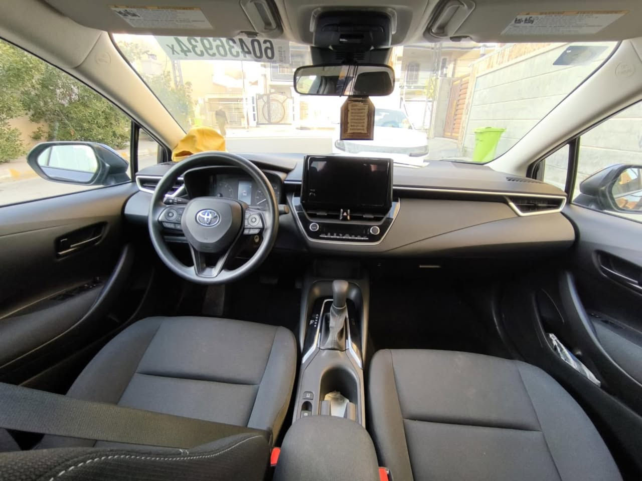 كورلا 2023 للبيع السيارة كلش نظيفة ومرتبه طبعا تحويل مباشر السيارة ما بيها كلشي كامله وتخبل صور السونار موجوده ضربتها خفيفة كلش بدون دواخل
رادار 
بريك اوتماتيك
وبعد كل مواصفات كورلا ال 2023 
سعرها 159$ ورقة وبيها مجال بسيط 

للاستفسار ***********
