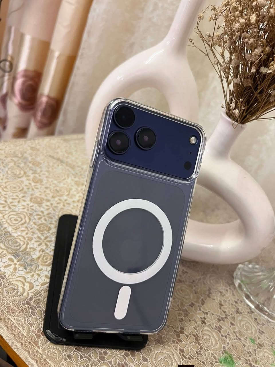 ايفون Xs max
محور 17 برو ماكس 
اذكره 256 
بطاريتة 81
فقط كامره خلفيه ماتشتغل 
باقي كله مكفول 
للبيع فقط 
مكاني بابل المركز 
سعره 225 
اتصال 
***********
