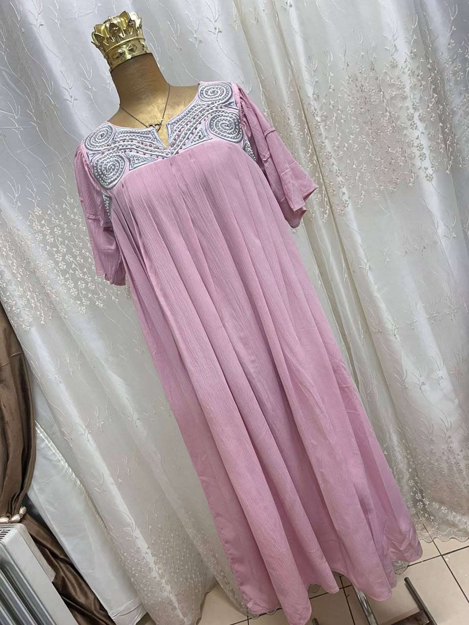 مرحباً زبوناتي الحلوات 🌹😘
وصلن مخاوير رمضان والعيد😎
فساتين ناعمة 👗
مخور راقية 🌙
وبشت فخم يكمّل الإطلالة 🤍
شغل مرتب وخامة تجنن 👑
يناسب المناسبات والعزايم
الكميات محدودة ⏳ والطلب قوي
بالة أوروبية مستوردة نظيفة درجة اولى 

القياسات و الاسعار راسلونه خاص وتدللون علينا 💗
يوجد توصيل لجميع المحافظات العراق 🇮🇶
#فساتين #مخور #بشت #أناقة #ذوق_راقي #موضة #تسوق #فساتين #مخور #بشت #أناقة_عراقية #ذوق #ترند #عروض


**إذا كنت صاحب هذا الإعلان وتريد حذفه لأي سبب، رجاءا أرسل رسالة إلى الدعم الفني**