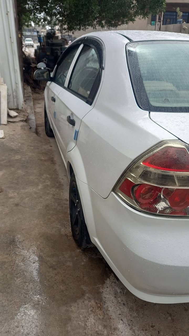 افيو موديل ٢٠١١ للبيع السعر ٦٧$***********
