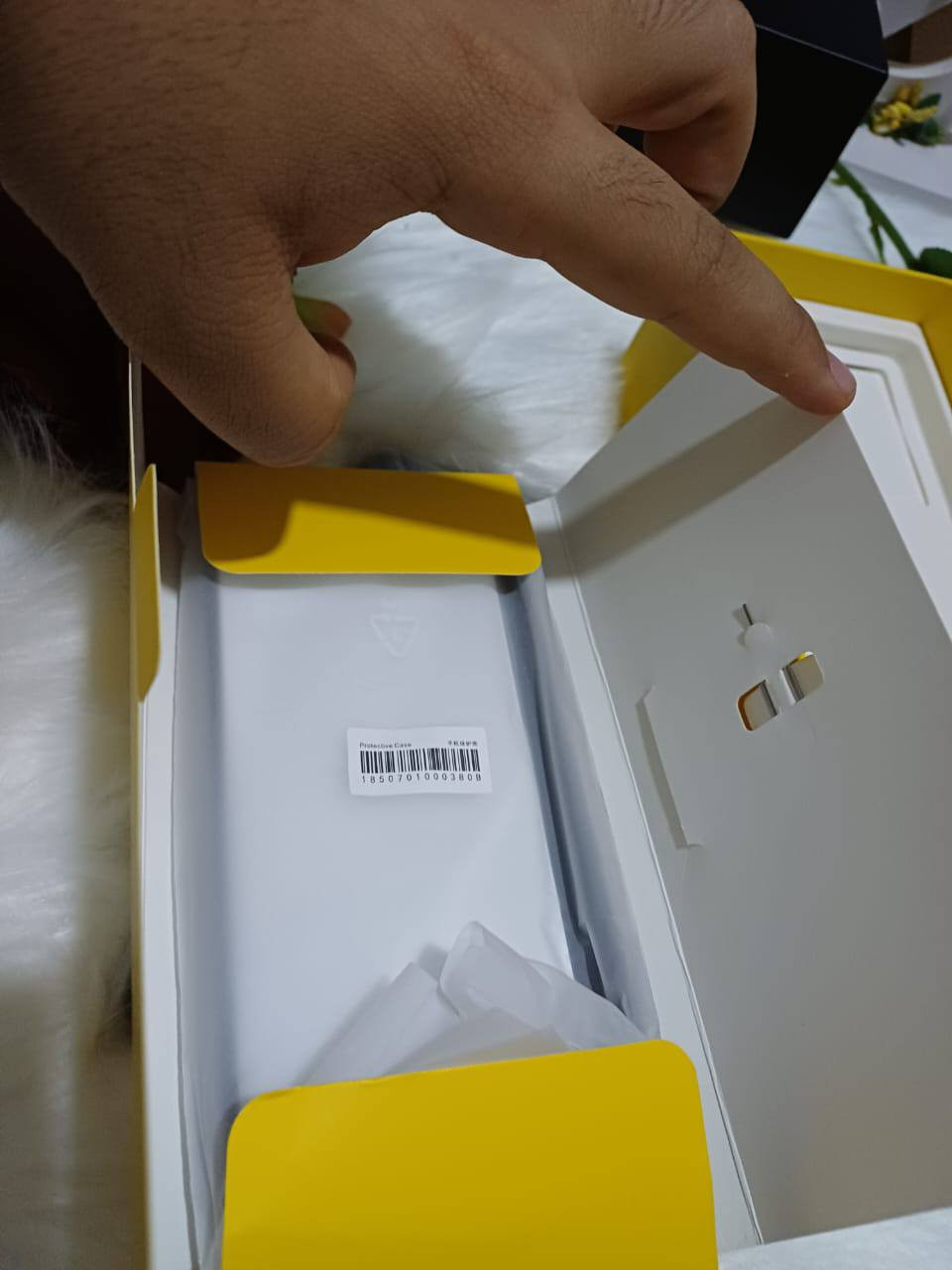 🔥 للبيع Poco X7 Pro (جديد بالكامل) 🔥
📱 Poco X7 Pro
🔹 الذاكرة: 256GB
🔹 الرام: 12GB

✅ الجهاز جديد نهائياً
✅ غير مستخدم ولا مشحون ولا مرة
✅ جميع الملحقات جديدة وما مفتوحة

سبب البيع: الجهاز مأخوذ من شخص اشتراه من الجمعية بالأقساط وباعه نقداً.

🎮 يشغل PUBG على 120 فريم وأداء قوي جداً للألعاب.

💰 سعر الجديد حالياً: 473 ألف
🔥 السعر: 395 ألف فقط

🚚 توصيل لباب البيت

📩 للتواصل خاص


**إذا كنت صاحب هذا الإعلان وتريد حذفه لأي سبب، رجاءا أرسل رسالة إلى الدعم الفني**