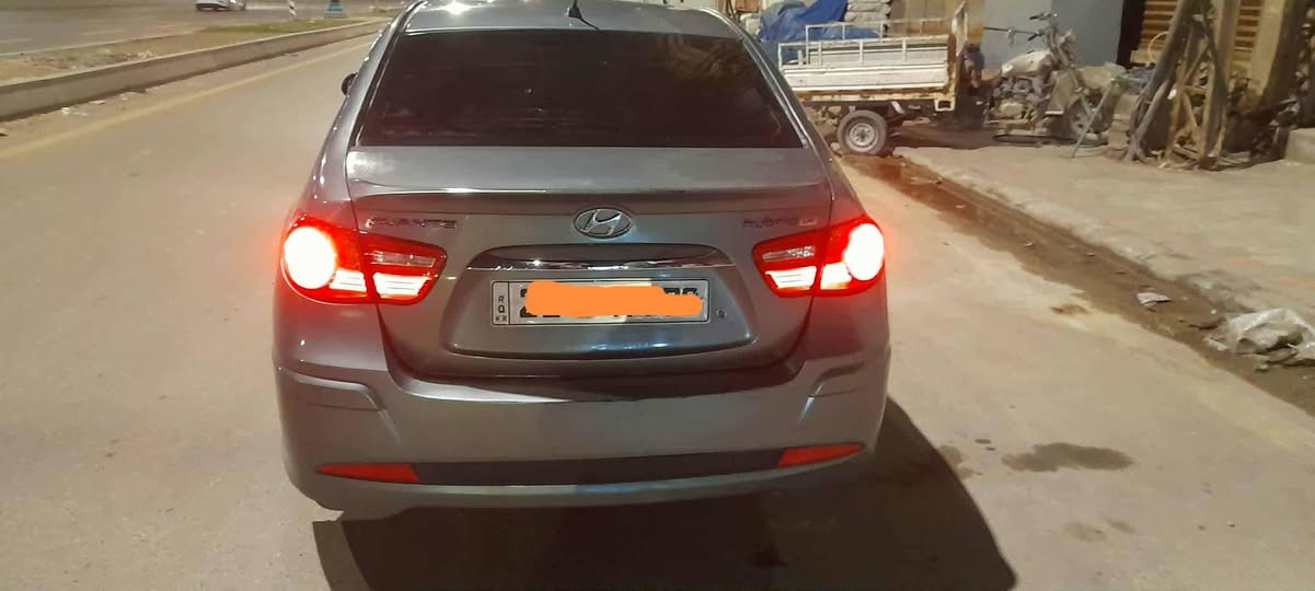 النترا موديل 9 افانتي
سياره دخول جديد البارحه كملت من صناعي 

شرط حاسبة مرور ليبل واحد مطابقه رقم وسنويه ورقم شاصي 

محرك 1600 دكشن عالي 
 
مكينه شرط جديده لا تنقيص ولا تبخير ولا نفخه بعدها بدهن كوريا 

كير جديد شرط بطناش شلعته تخبل 

تخم تاير جديد لا باله ولا نص عمر 

حداديه ورا وكدام طوبه شرط جديده
 
دواخل رصاصي 

يدات نيكل كلهن
تدفئه تبريد 

صبغ وياله فضي شذره وفلنجات حراري احمر

كيجات افانتي كيج حماوه وكيج بانزين 

تحكم ستيرن صوبين 
 
تحكم تبريد بيانو 

تحكم مري ++ مري شفط 

منظومة تبريد وتدفئه جديده 

منظومة وادامة كامله للمحرك ماي زيتي 
++ ادامه كامله الصرفيات البانزين فقط المقرر 

نظام مانع نزلاق  اي بي اس 

اربعه دسك 

منظومة زنون بلاجكتورات اصفر شرط القوه 

كصه جنطه شغل باجات فوك وجوه
 
👇👇👇👇👇👇

متومه وكامله رقم شمالي  دولي جديد 
++ واجها مال مرور نفس الون والموديل شرط حاسبه مرور عندي صورة واجهتها ونفس شكل سياره وموديلها
++ هزه تنتهي ب 29
++سنويه تنتهي ب29
حتى رقم سري الي برقم موجود 

سنويه ورقم سياره ورقم شاصي كلهن مطابقات على رقم واحد 

مكان سياره نجف 👉👉👉
سعر سيارة  خاص 

رقمي للتواصل 
***********
او واتساب
