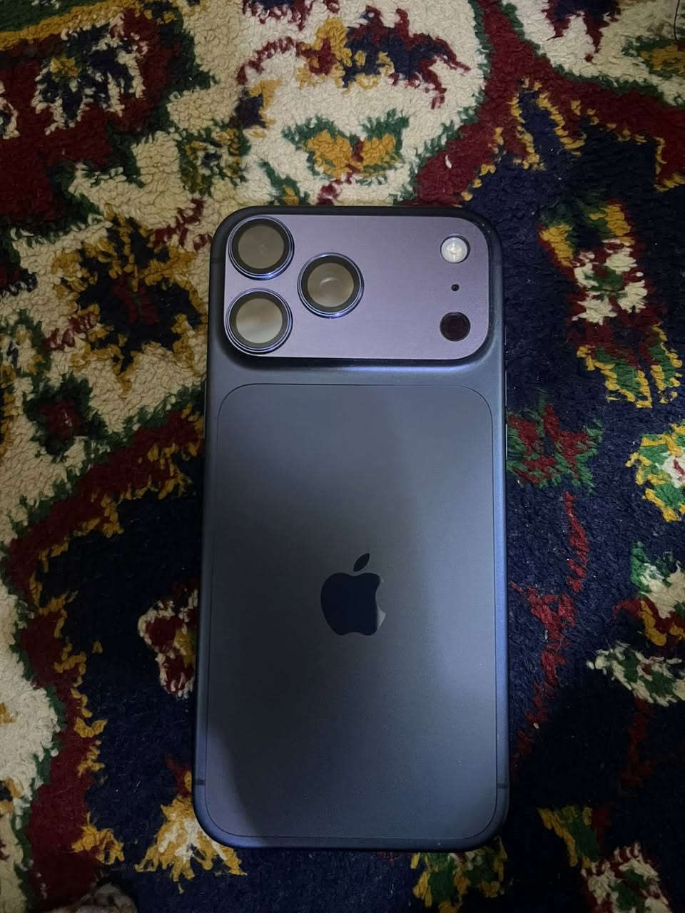 سلام عليكم ايفون 17 برو ماكس البيع مشحون 20 مره السعر 1850 وبي مجال لاتصال ع رقم ***********
مكان بابل
