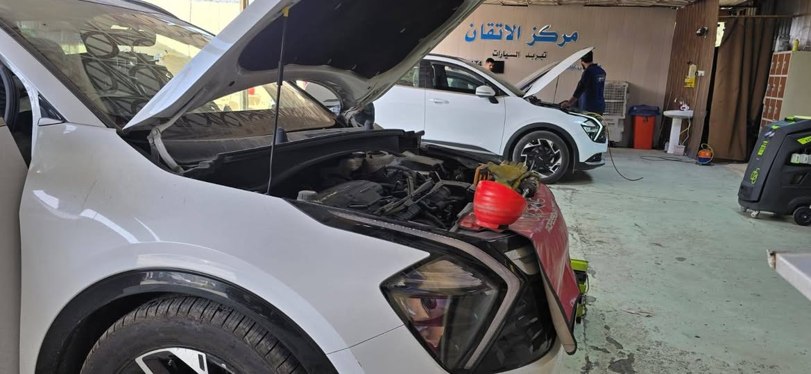 #اذا كنت تبحث عن الجودة وراحة البال 
احنا بانتظارك 
#اكبر مركز مختص بتبريد السيارات الكورية الحديثة 
#جانب من اعمالنا المنجزة 
#متواجدين كل الايام عدا الجمعة من ال٩ لل٣ 
#المهندس_عبدالرحيم 
***********
#الصليخ_شارع_المعارض_قرب_فلكة_مهدي_عماش
