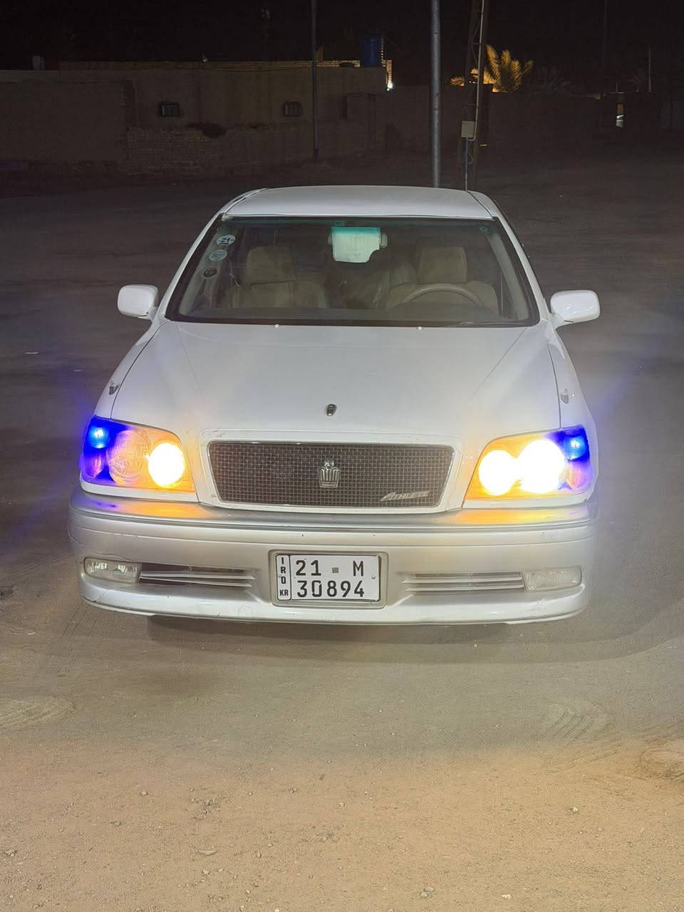 سلام عليكم سياره جنون كصه جنطه سياره خير من الله مكينه كير حداديه كفاله تخم تاير توني شاده لايت ابو عيون سياره ماتخسر عليها ربع السعر 35 وبي مجال سياره تسوه 
الرقم ***********
