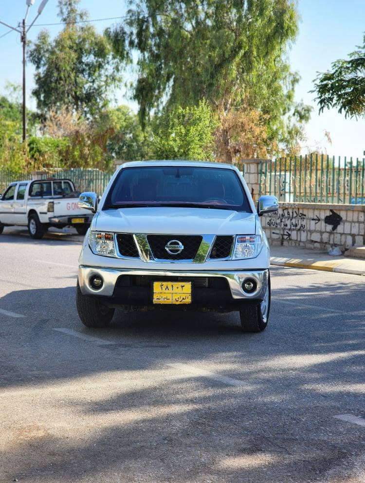 نیسان ناڤارا 2009 بەشەرتی گێڕو مەکینە و ئەکسڵ و تەبرید گێڕ و مەکینە بەتەیە سەیارەکە قاسرینە
*********** كالار, السليمانية
