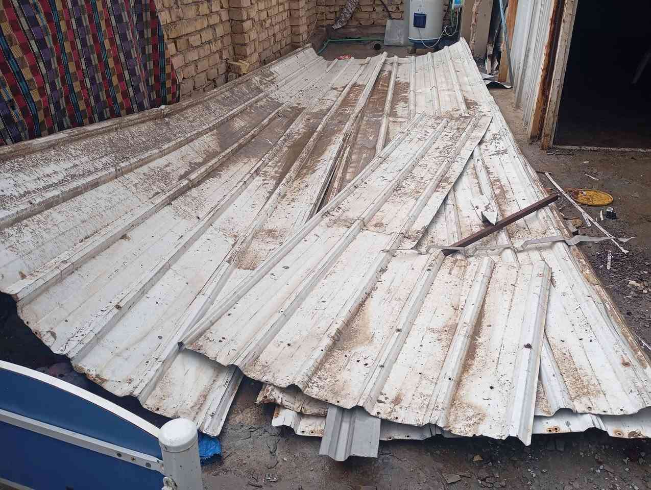 للبيع حديد جينكوات وشخاط وباب حديد مكاني كوت العزة ***********
