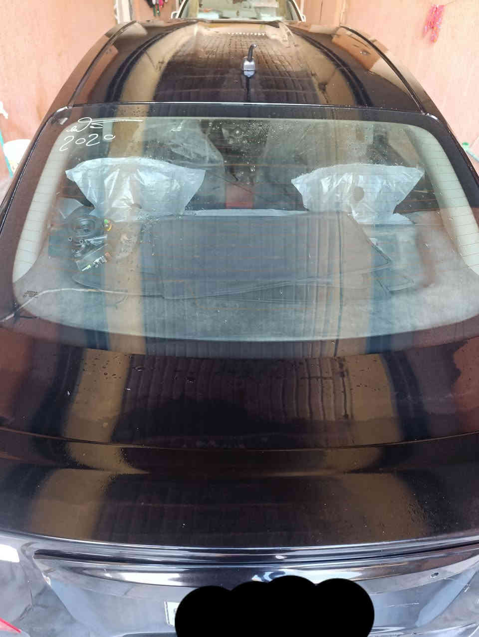 نيسان فيرسا وارد امريكي موديل 2017 مصبوغه حزام بيه طخات صفه السدر السياره بسمي السعر 86 وبيه مجال ***********
