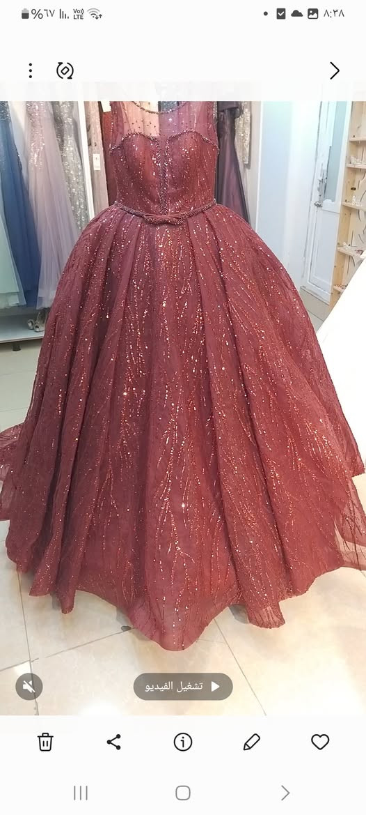 السلام عليكم 
لبيع بدلات مستعمل نظيف قطعه ع 25
واتساب ***********
