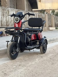 شباب دراجه ثلاث عجلات اللبيع دراجه زيرو زيرو بعدها استخدامها12 فقط وصل...