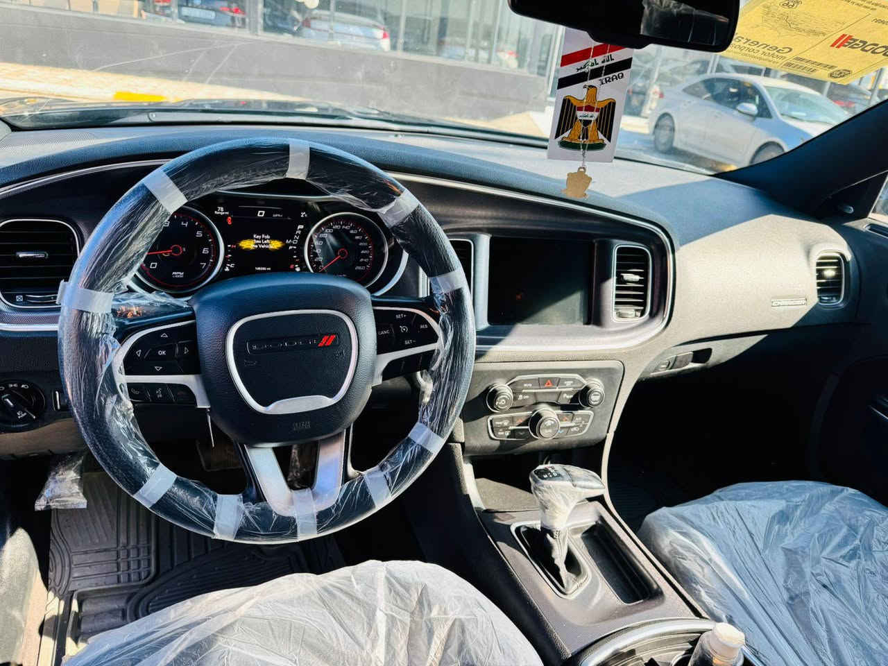 للبيع دوج جارجر موديل 2017 كلين وارد امريكي سيارا ماشي 145 كيلو سيارا اخول جديد بدون صبغ بدون اي شخط وتعديل سيارا جديد موصفات فول سعر 215 ومجال بصيط الطيبين عنوان موصل معرض الاربيعي جديد ☎️ للاستفسار *********** *********** زاخو, دهوك
