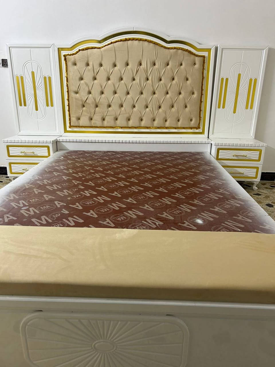 معمل نجارة الايهم 
غرفة نوم 6 باب ملحق داخلي نقش CNC 
تطعيم سيبو. ذهبي حسب طلب الزبون
تم تسليم طلب احد الزبائن في المدائن
للستفسار مراسلة الصفحة او اتصال
***********
***********
عنوان بغداد بسماية مقابيل مستشفى الجامعة اللبناني
يوجد خدمة توصيل
