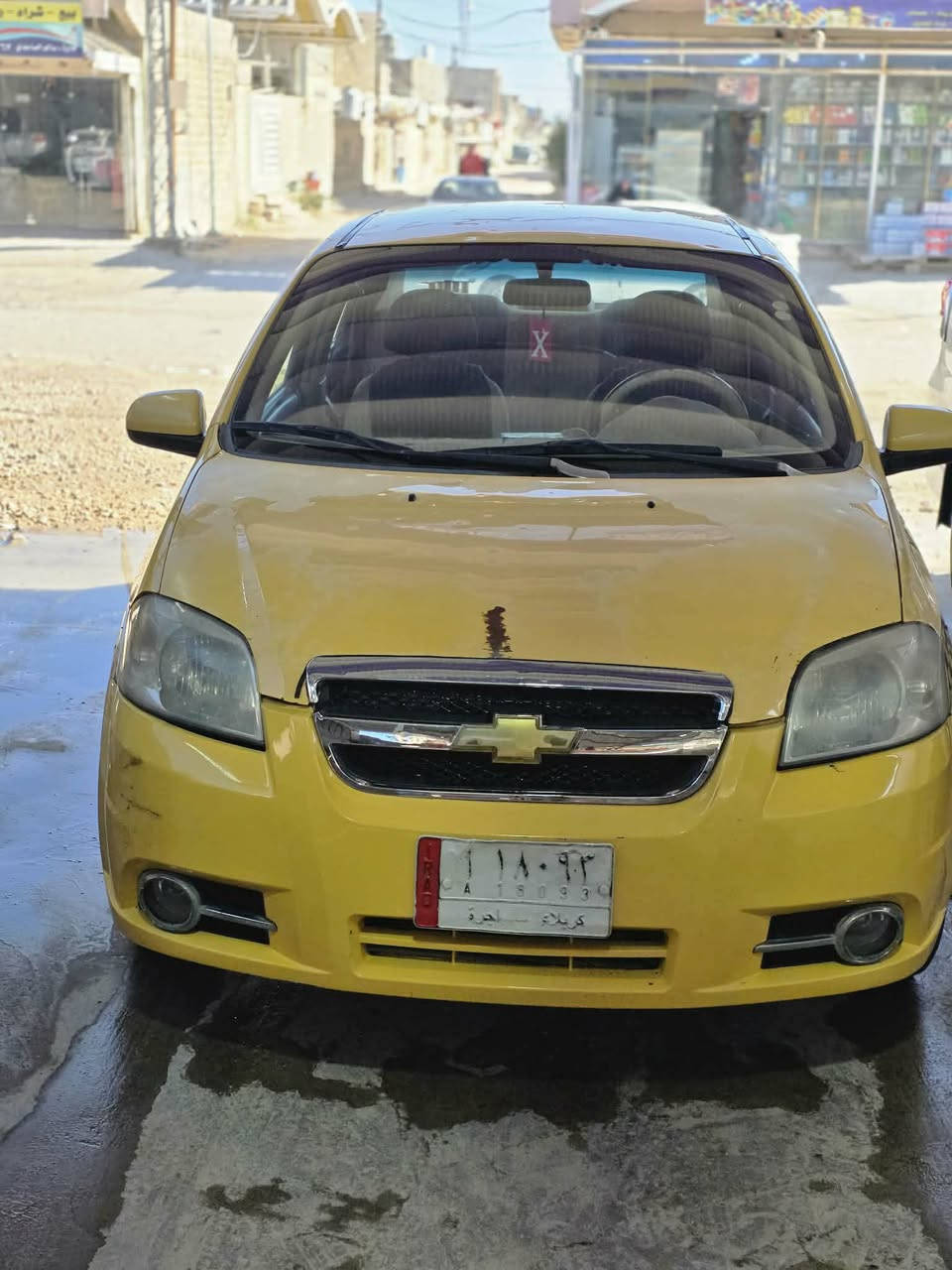 سلام عليكم سياره افيو موديل 11 اتوماتيك سياره حلوه ونضيفه المحرك مفتوح مو مسكر بيهي جاملق امامي مبدل  مكفوله من كير ومحرك وكهرباءيات وحداديه نص عمر وتبريد عايز بس غاز بيهي ويل كب 15 وسياره بسمي وسنويه لغايه 2028 مكان سياره نجف كوفه  سعرهي (63) وبيهي مجال وتصال عل رقم ***********
