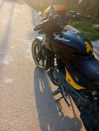 للبيع دراجة بولسر موديل 2022 محرك ناعم كلش دراجة جديده السعر ٨٥٠ مكان ...