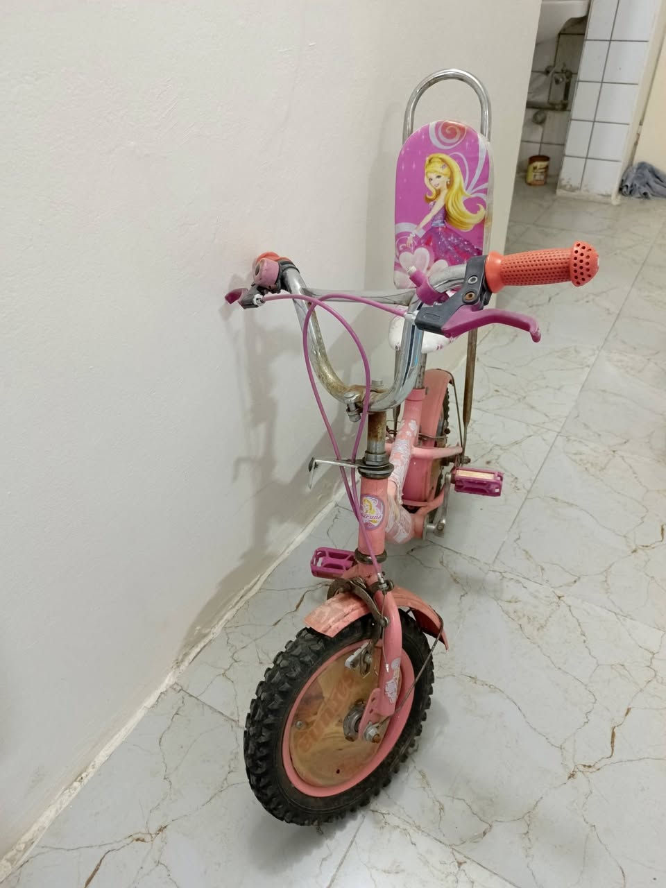 الوردي ب٣٥
والاسود ب٢٠


**إذا كنت صاحب هذا الإعلان وتريد حذفه لأي سبب، رجاءا أرسل رسالة إلى الدعم الفني**