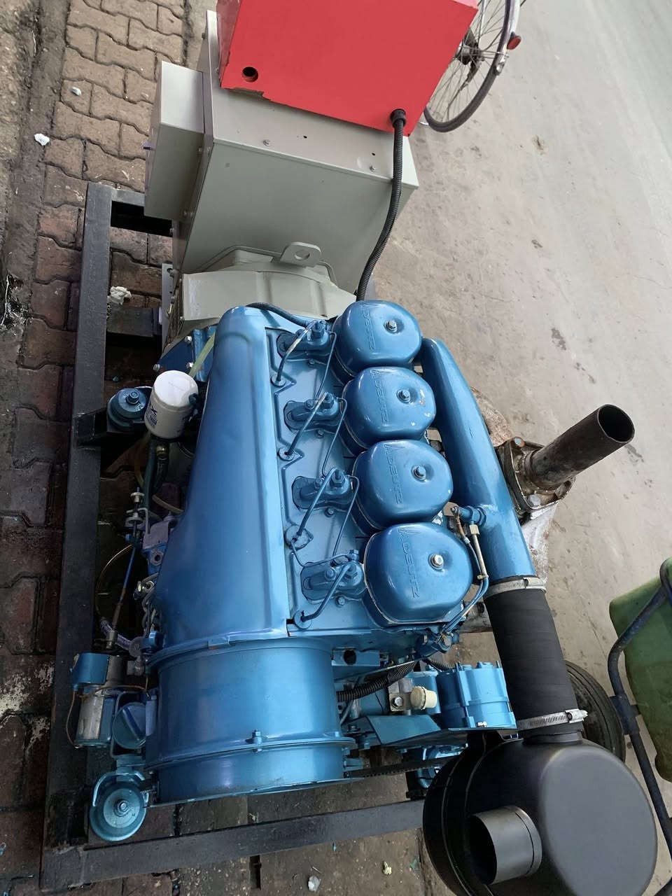 تم وبحمد الله تعالى وصول وجبه مولدات منوعه 
دويس لماني صاروخ مشتغل خارج العراق فقط 
ساعات العمل. كلش قليله  واكو زيرو
دويس 4سلندر    القدره 40كيفي kve بلادي
دويس 3سلندر    القدره 30كيفي kve بلادي
دويس3سلندر    القدره 25كيفي kve بلادي
دويس2سلندر   القدره 12.5كيفي kve بلادي
بيركنز افج 3سلنرد حجم 91ملم ساعه العمل 66
القدره 30 كيفي kve بلادي 

العنوان الأنبار الفلوجه الكورنيش قرب جسرالقديم
الاتصال والاستفسار واتساب   ***********
يوجد توصيل كافه محافظات العراق
