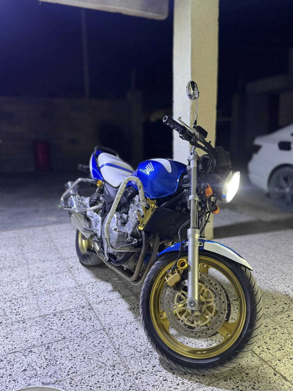 للبيع سعر 24 ورقه بدون اوراق دخول
جديد رمبه شراي يتصل ***********
