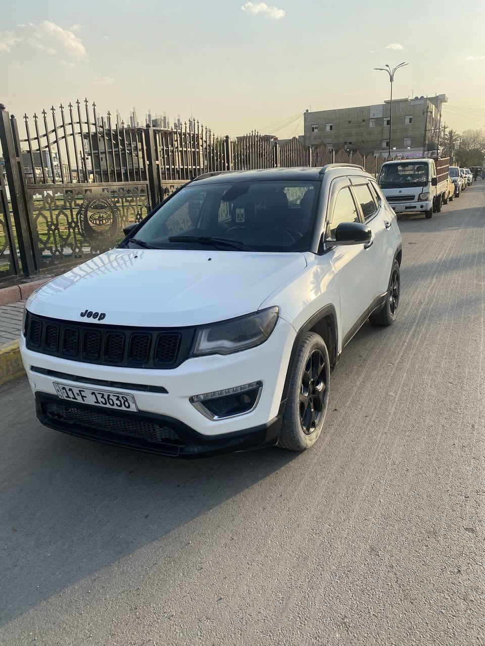 للبيع جيب كومباس 2019 تو كلر
وارد امريكي صور الحادث مرفقة مع المنشور 
مكينة 2400 فور ويل
بيهة منظومة غاز  
تحكمات ستيرن و تبريد قطعتين و سايد بريك بصمة  جاملغ الايمن مبدل 
السيارة بسمي و مكاني بغداد .الشعب 
السعر 110 $
هاتف  ***********
