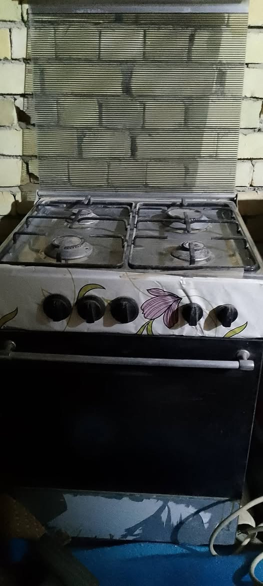 طباخ شغال كل عيون بس فرن بي عين وحدة


**إذا كنت صاحب هذا الإعلان وتريد حذفه لأي سبب، رجاءا أرسل رسالة إلى الدعم الفني**