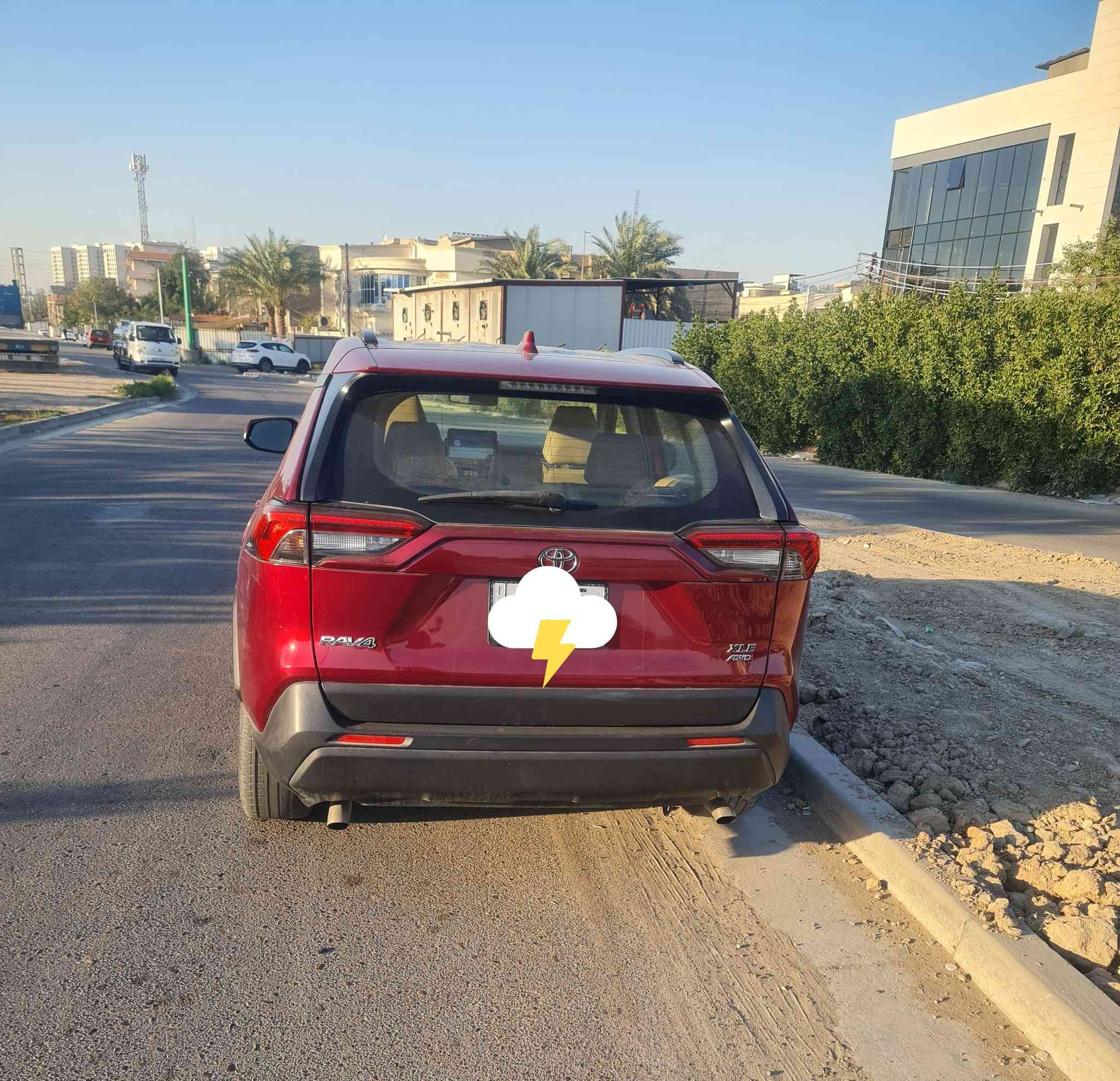 راف فور ٢٠١٩ وارد امريكي ياباني اصلي يعني مصنوعه باليابان وامصدره لأمريكا تجي داخل بيجي رقم بغداد انكليزي XLE فول مواصفات ميحتاج اذكر مواصفاتهه بجم كبس حادث جانبي صفحة السائق مصبوغه او بيهه جاملغ خلفي صبغ عكس السائق سياره مناقصهه شي ماشيه ١١٥ الف كيلو متر مو ميل مكانهه بغداد / الكرخ السعر ٢١ الف او بيهه مجال صور الحادث خاص للإستفسار الإتصال على الرقم التالي ***********
