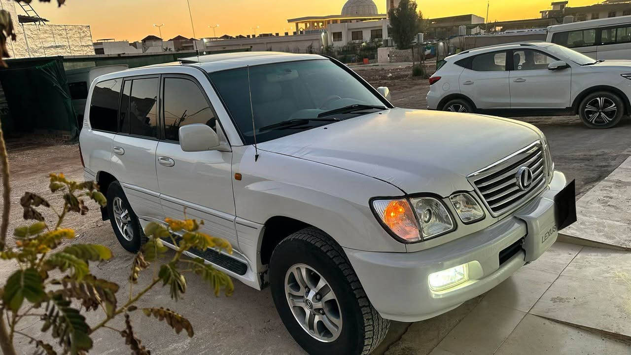 📞***********
نرخی ۱۲۸ گەڵا و مەجال 💵
ليگزس ،  مۆدێل ۲٠٠٦ ، دوبەی ساغ📦✅
گێڕ و مەکينە بەشەرت كارەبايی بەشەرت .
دەعم و لێدراوی نيە تەنها سێ پارچەی پەمپە.
سەيارەيەکی جوان و پاکە بێ مەسروفە.
نرخی ۱۲۸ وەرەقە و مەجال💰💵
ناونيشان : هەولێر 📍 كويسينجاك, أربيل
