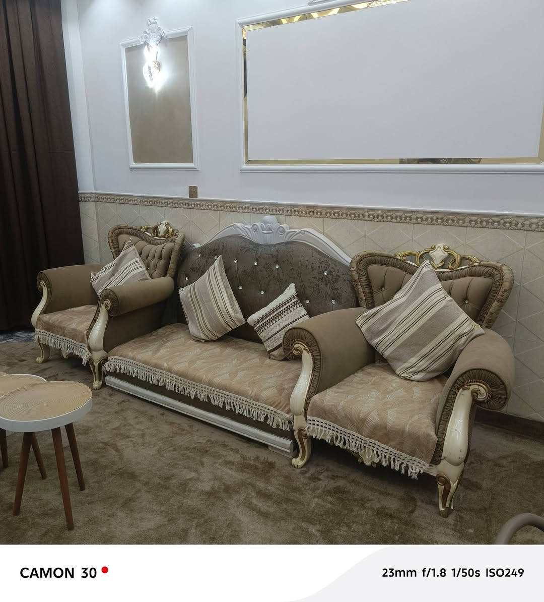 سلام عليكم ديوان  نضيف تفصال مكاني بغداد ام الكبر والغزلان ***********
