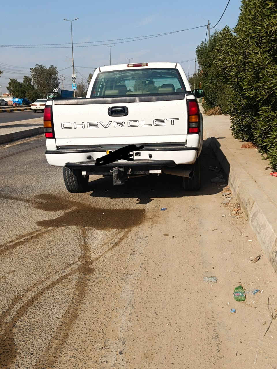 سلام عليكم سلفرادو.٢٠٠٤ رقم انبار بسمي سنويه ل٢٩ بلادي تخم تأير جديد باتري جديد صدر امامي خلفي جديد تراي وين ماريد سعر١١٥ وبي مجال ***********
