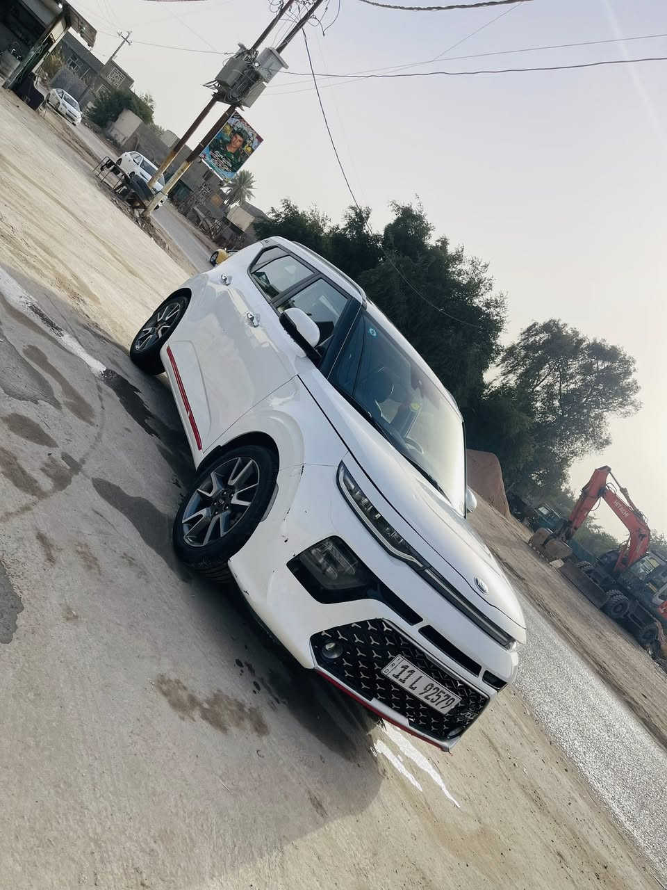 سلام عليكم صول امريكي حادثه من امريكي دعاميه وبل العراق بيه جاملغ وبنيد مكينه 2000دوش مكينه كير تبريد حداديه كله جديد  سياره فول موصفات جيتي لاين مكاني بابل لسعر 133وبيه مجال 
***********
