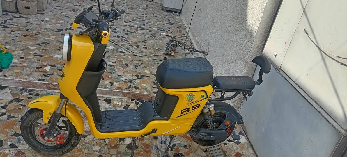 دراجه شحن 
مدينة الصدر
350 بيها مجال
***********

