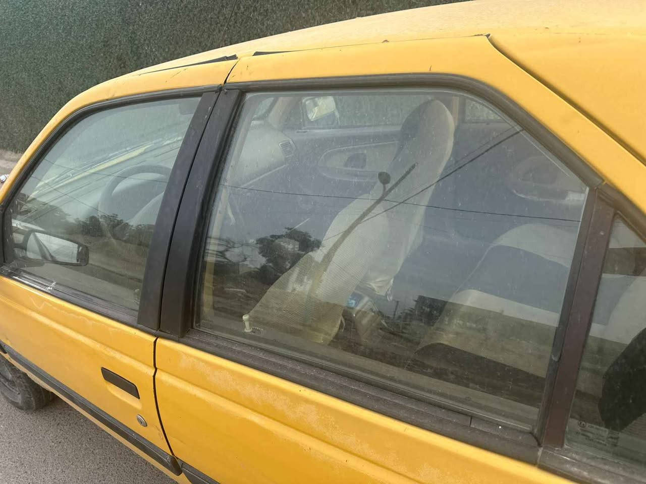 بيجو لميس ٢٠١٣ مكان السيارة الشعلة للإستفسار  *********** السعر ٣٣ بغداد, العراق
