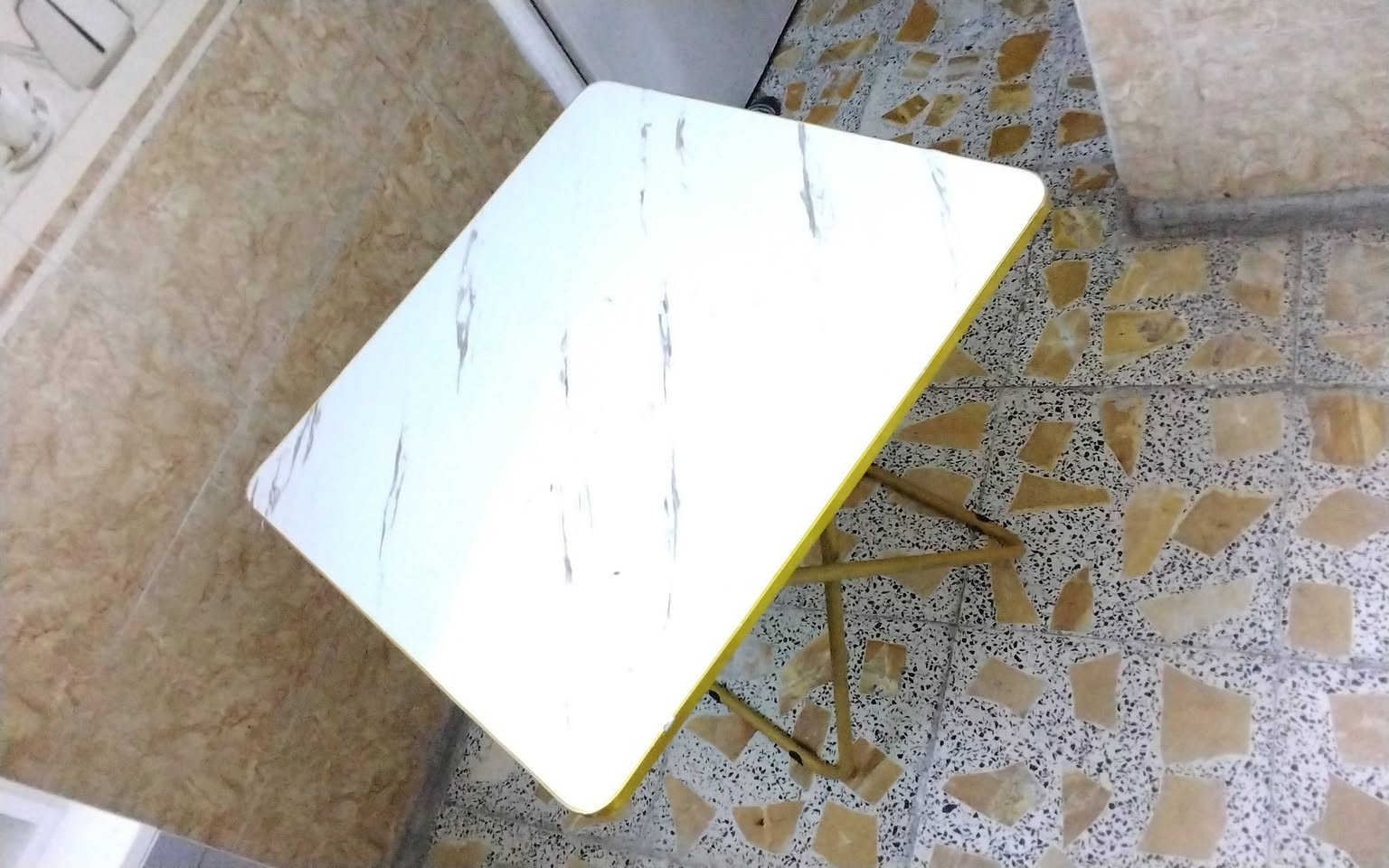 ميز طعام للبيع جديد مكان بغداد اريد ب 20 وبي مجال


**إذا كنت صاحب هذا الإعلان وتريد حذفه لأي سبب، رجاءا أرسل رسالة إلى الدعم الفني**