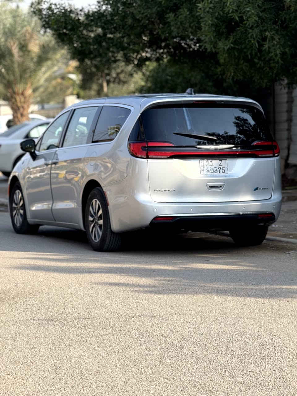 كرايسلر باسفيكا 2024 هايبرد بكلن أمريكية رقم بغداد ماشية ٣٤
بيه صبغ جاملغات أمامية والجاملغ الخلفي
مواصفات 
جلد 
شحن وهايبرد 
فول كهرباء 
فول تحكمات 
شاشه تحكم بالهايبرد 
٣ قطع تبريد 
كشنات تبريد 
رادارات تمامي خلفي
وهواي مواصفات 
مكان عامريه بغداد سعره ٢٣٠ وبيه مجال للإستفسار ***********
