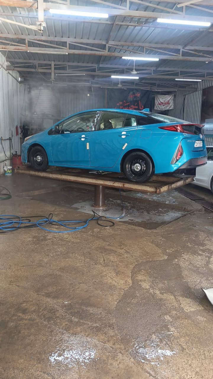 السلام عليكم للبيع كورلا بريوس موديل 22بغداد بسمي مكانهه بغداد الدوره بيعه جاملغ اوبنيد بدون دواخل صور الحادث بل منشور بلكن السعر137لاتصال***********
