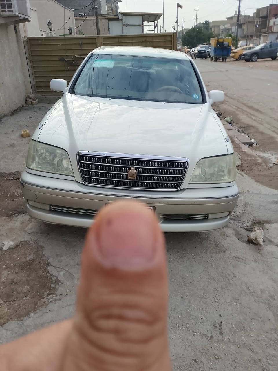 كراون ملكه للبيع رقم بصرة انكليزي باسمي تحويل ثاني يوم
موديل ٢٠٠٠  كرستال 
 شاصي 71 مكينه VVti 
تحوير الامارات فوك وجوة
2 دكم 
٢كشنات كهربائيه
 مرايات هيتر 
 تخم تاير حداده مكينه كير حلوات صبغ قمارة وجاملغين خلفي
السياره جاهزه 
السعر٩٩وبيهه مجال لطيبين
 هاذه رقم صاحب السيارة
***********
