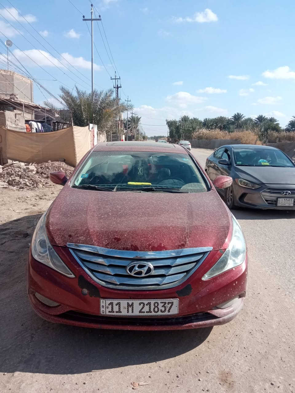 السلام عليكم
سوناته 12 بصمه فتحه كشنات كهرابائيه السياره بيه طخه من كدام بس مامليوح الشواصي ومصبوغه عام السعر 78 وبيه مجال قليل المكان حله 
الرقم***********
