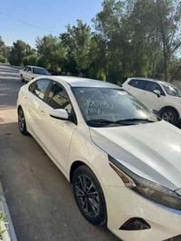 فورتي موديل 23 محرك 2000 ماشيه 55 الف صبغ اربع قطع بدون ايرباك فحص موا...