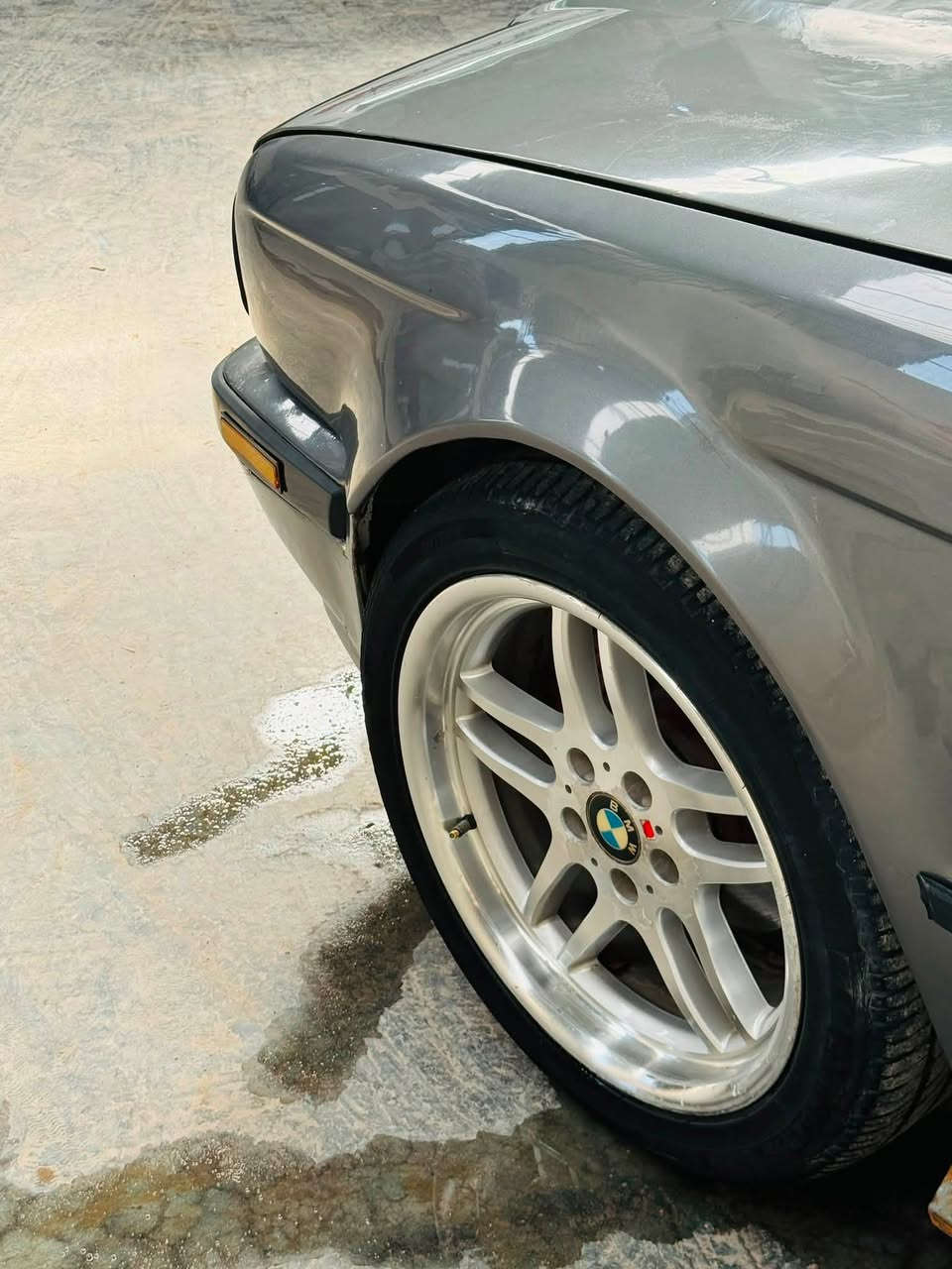 السلام عليكم
للبيع♻️
BMW 525i🇩🇪
🪐اصل535i
🪐مكينه 6 مسكر فانوس 
🪐كير اوتو جديد حاويه 
🪐موديل 1991
🪐رقم كربلاء مشروع وطني شرط التحويل 
🪐سنويه نافذه 2026
🪐اللون رصاصي غير محدد 
🪐بدون ظربه قويه 
🪐مصبوغه عام للجماليه 
🪐منظومه غاز 80 لتر شغاله
🪐نقص تبريد من خذته ميشتغل 
🪐بجم عريض زنون سوارات
🪐دعاميه m اماميه وخلفيه 
🪐حدادية اماميه وخلفيه 
🪐جديده 100‎%‎ ستيرن خفيف جدا
🪐صالنصه بلاد كاتم 
🪐غرفه جديده كشنات 
🪐جلد ميكانيك اسود 
 🪐 دبل كومبيوتر مثبت سرعه
🪐تخم ويل m اصلي توسايز
🪐وبي تخم تاير جديد
🪐كلج ومروحه وراديتر
🪐جدد انسى التنقيص والحماوه نهائيآ
🪐سنتر لوك شخاطه
🪐جام كهربائي ٤ شغال
🪐كل تفاصيل السياره شغاله 
🪐كهربائيات بدون جطلات 
🪐مكاني النجف الاشرف
🪐السعر 40$💵
🪐للاستفسار
***********
