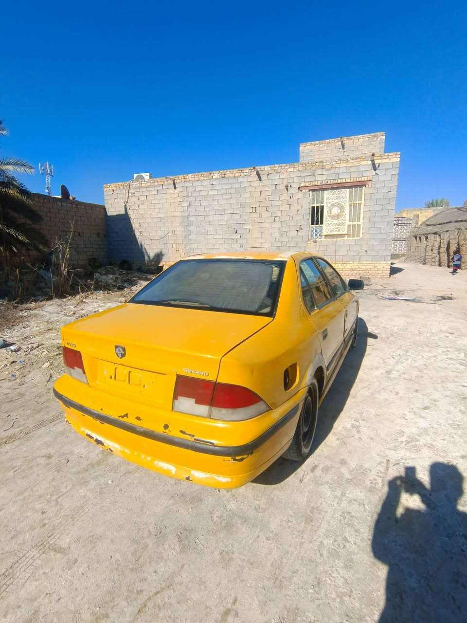 السلام عليكم سمند 11 رقم احمر بصره عليها 400 هيئه كير ومكينه كرتون وحدادي خير من الله السعر 25 
 بيه مجال مكان قضاء الشطره و مراوس حسب القناعه ***********0
