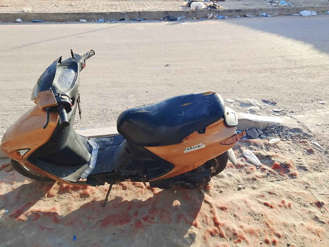 تشتغل بس متروكة لعدم للتفرغ
سعر 100 كوم حديد طالبية ساحة 83
  اخواني والله ماعندي مجال ارد تعليقات 
       اتصل *********** وبخدمتك
