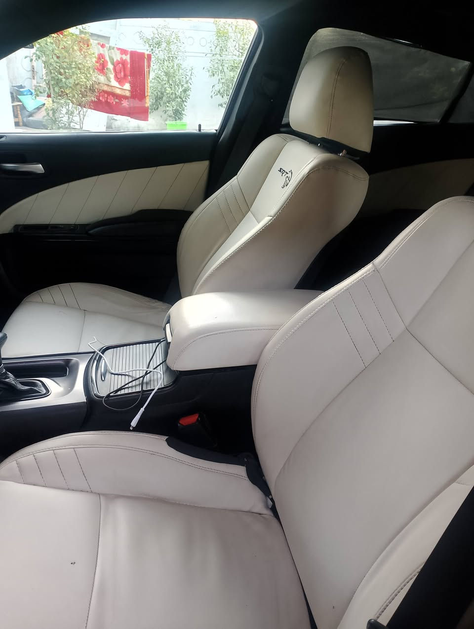 اللهم صلى ع محمد وال بيت محمد موديل 19بدون ايرباك حداديه جديده تخم تايرجديد باتري جديد سياره باسمي سنويه وهزه جدد ***********
