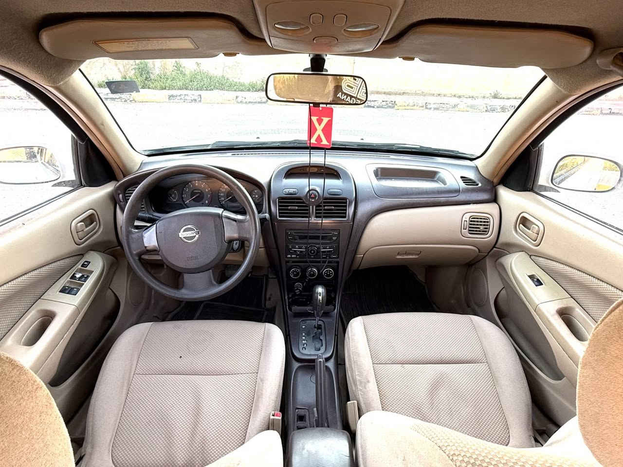 تحيه طيبه للجميع نيسان سني موديل 2009 السياره كفاله عامه محرك 1600 تبريد ثلج صدر تخم تاير جواها جديد  رقم بغداد  انكليزي هزه وسنويه جديد باسمي تحويل مباشر بيع مستعجل 97 العنوان الفلوجه خاص ممتواجد اتصال ع رقم فقط ***********
